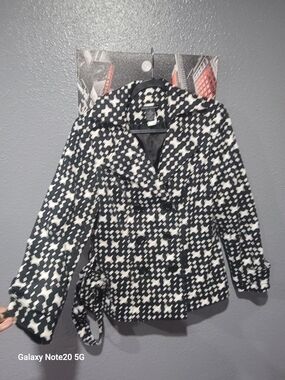 Womens Black & White Patterned Peacoat Jacket